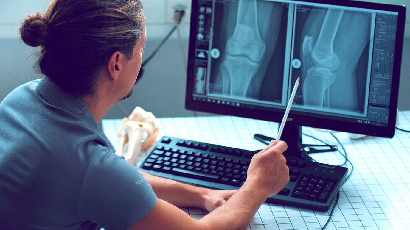 orthio Praxisklinik Karlsruhe Beratung Fachärzte Orthopädie Unfallchirurgie